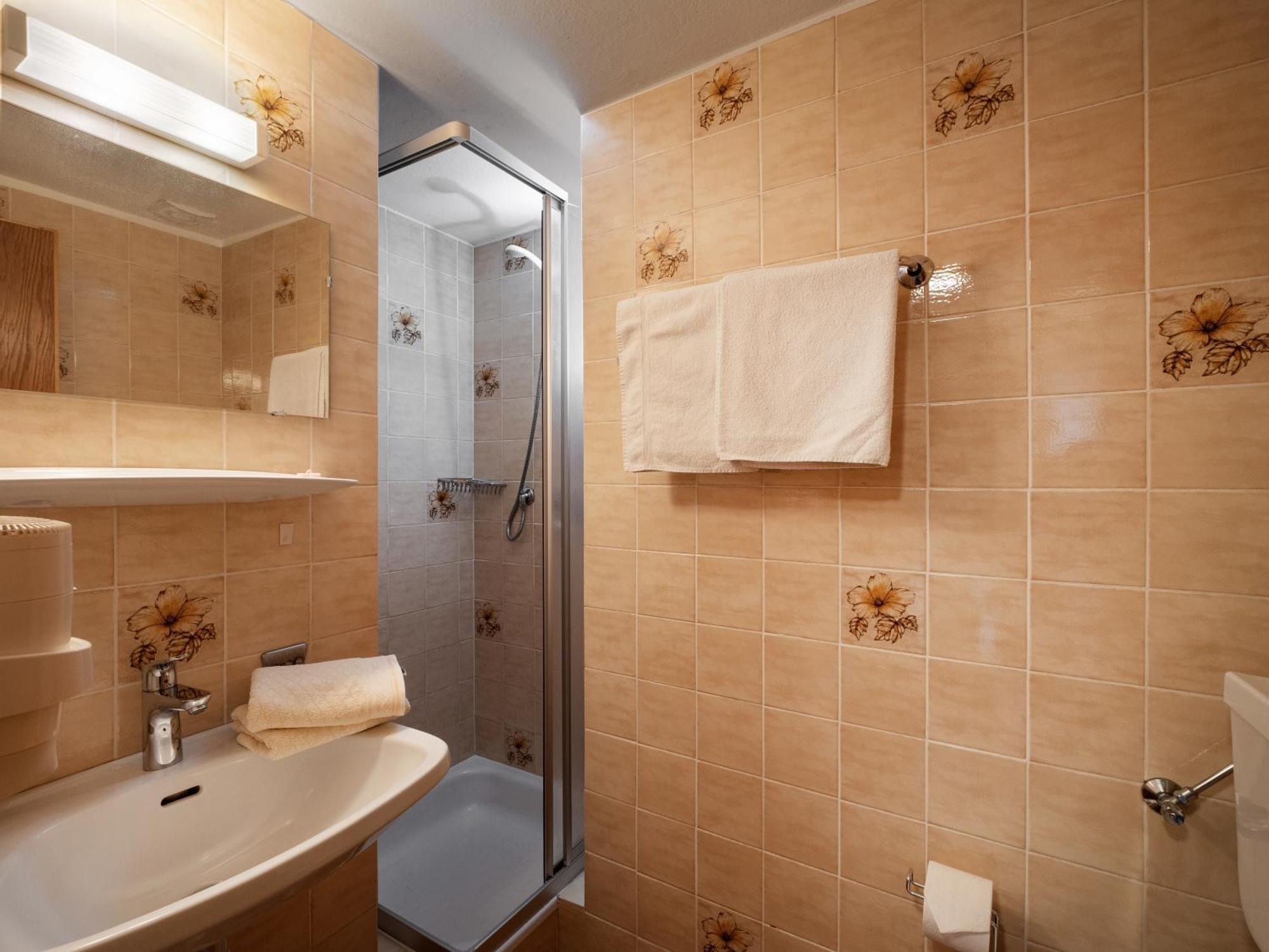 Apartment-Pension Schmiedererhof Санкт Йохан ин Тирол Екстериор снимка