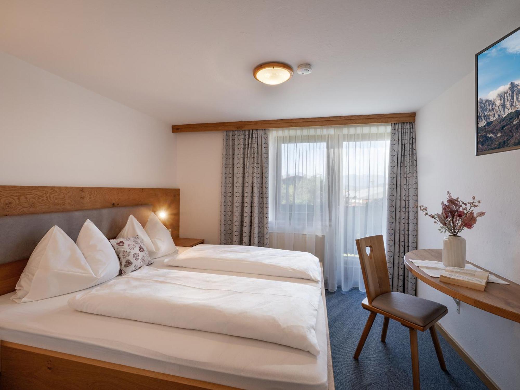 Apartment-Pension Schmiedererhof Санкт Йохан ин Тирол Екстериор снимка
